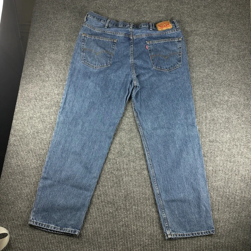 Levis 550 Mens Relaxed Fit Tapered Leg Blue Denim Jeans 42x32 Medium Wash